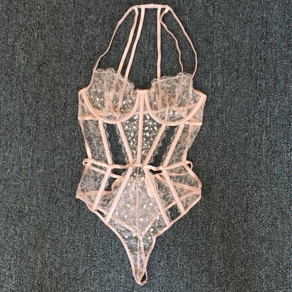 Victoria’s Secret designer teddy size 32C